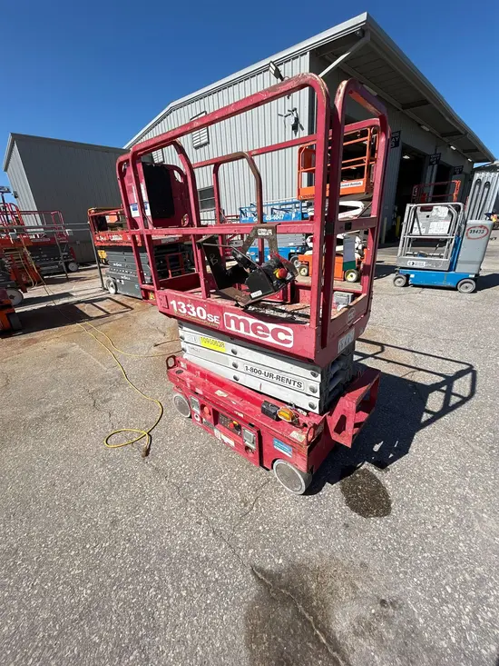 2019 MEC 1330SE Scissor Lift