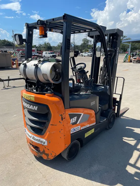 2020 Doosan GC18S-9LP Warehouse Forklift