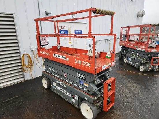 2018 Skyjack SJIII3226 Scissor Lift