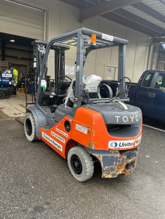 2019 Toyota 8FGU25 Warehouse Forklift