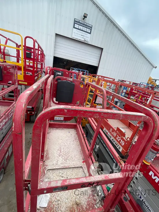 2019 MEC 1330SE Scissor Lift