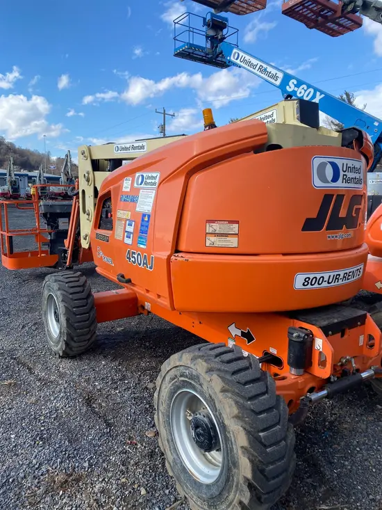 2016 JLG 450AJ Articulating Boom Lift