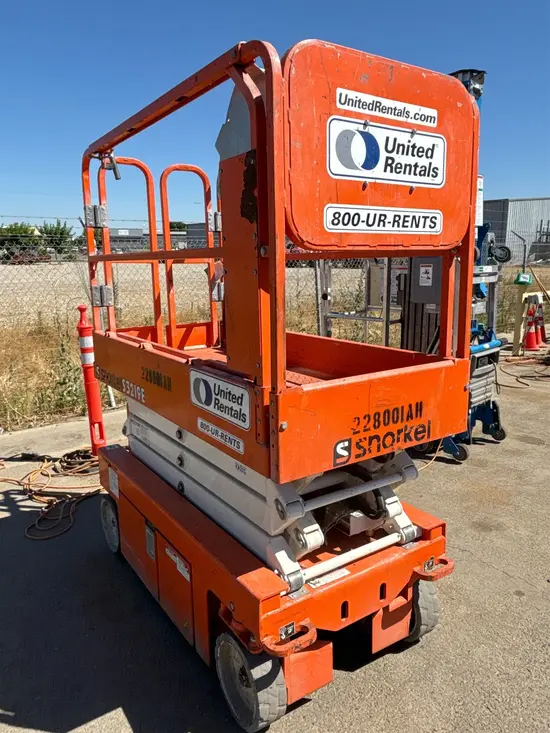2019 Snorkel S3219E Scissor Lift
