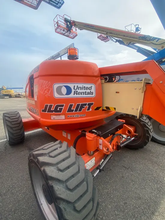 2008 JLG 600AJ Articulating Boom Lift