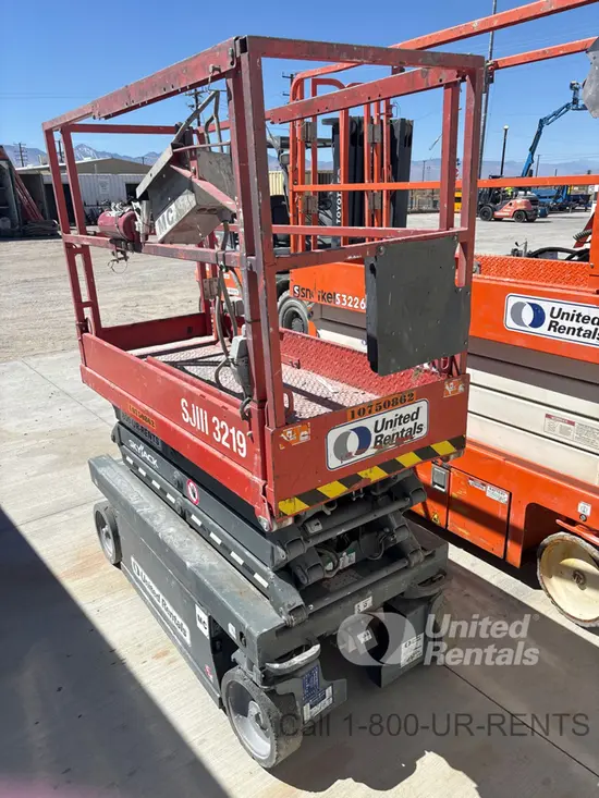 2018 Skyjack SJIII3219 Scissor Lift