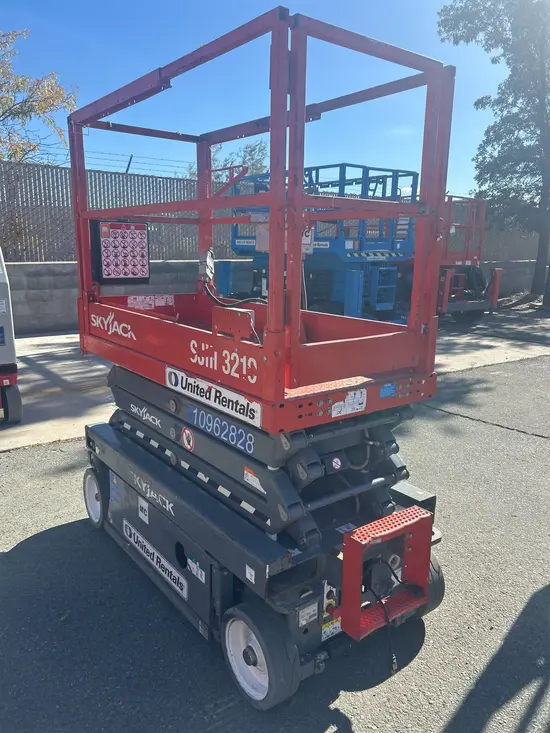 2019 Skyjack SJIII3219 Scissor Lift