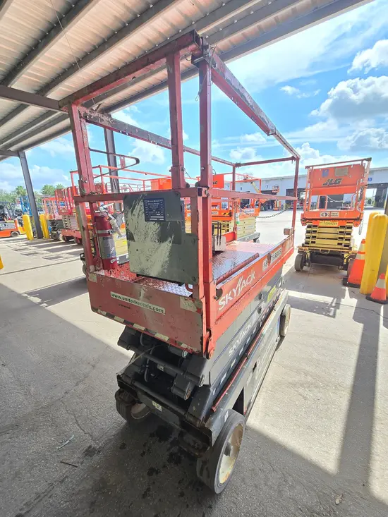 2017 Skyjack SJIII3226 Scissor Lift