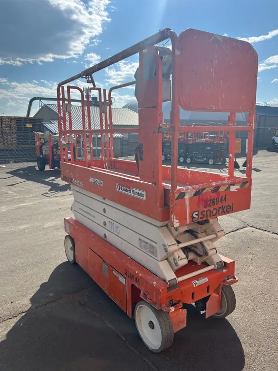 2019 Snorkel S3226E Scissor Lift