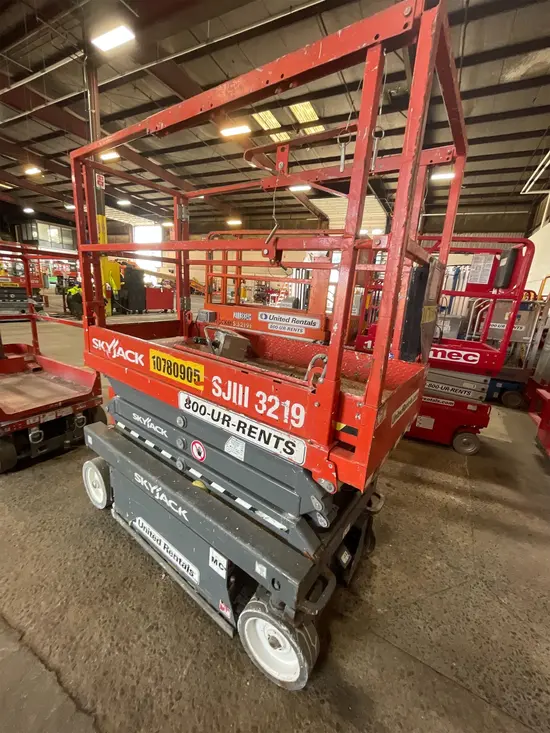 2018 Skyjack SJIII3219 Scissor Lift