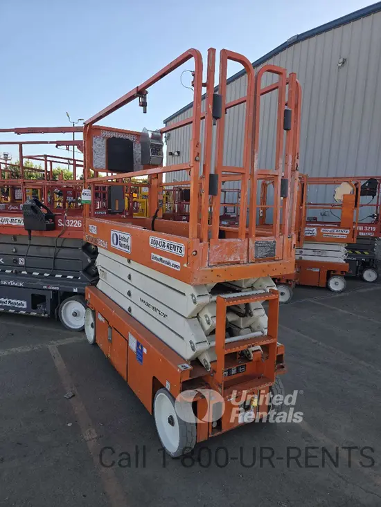 2019 Snorkel S3226E Scissor Lift