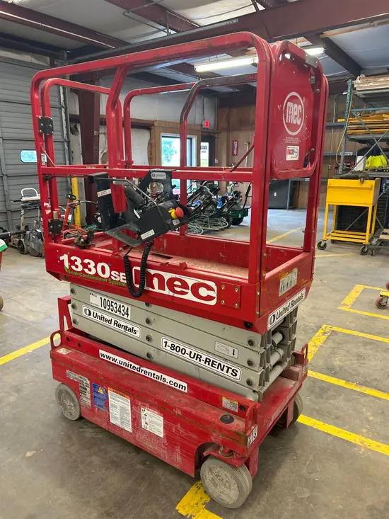 2019 MEC 1330SE Scissor Lift