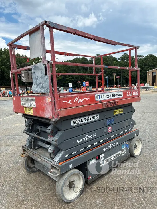 2017 Skyjack SJIII4632 Scissor Lift