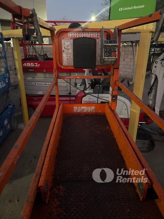 2020 Snorkel S3226E Scissor Lift