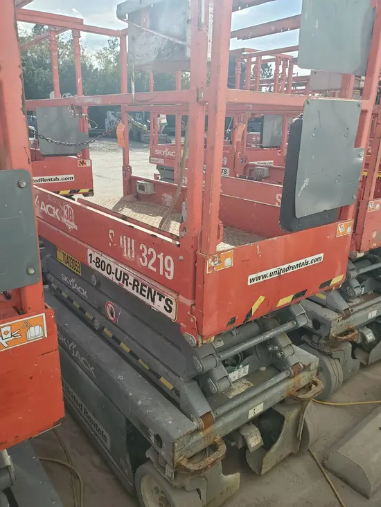 2015 Skyjack SJIII3219 Scissor Lift