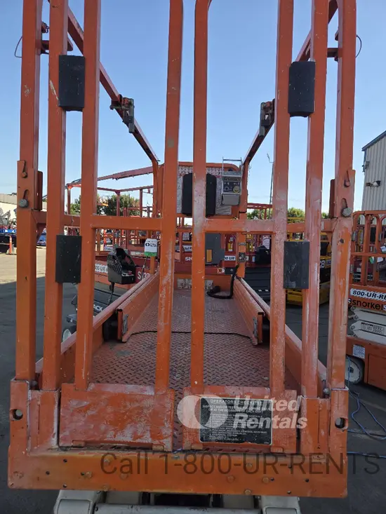 2019 Snorkel S3226E Scissor Lift