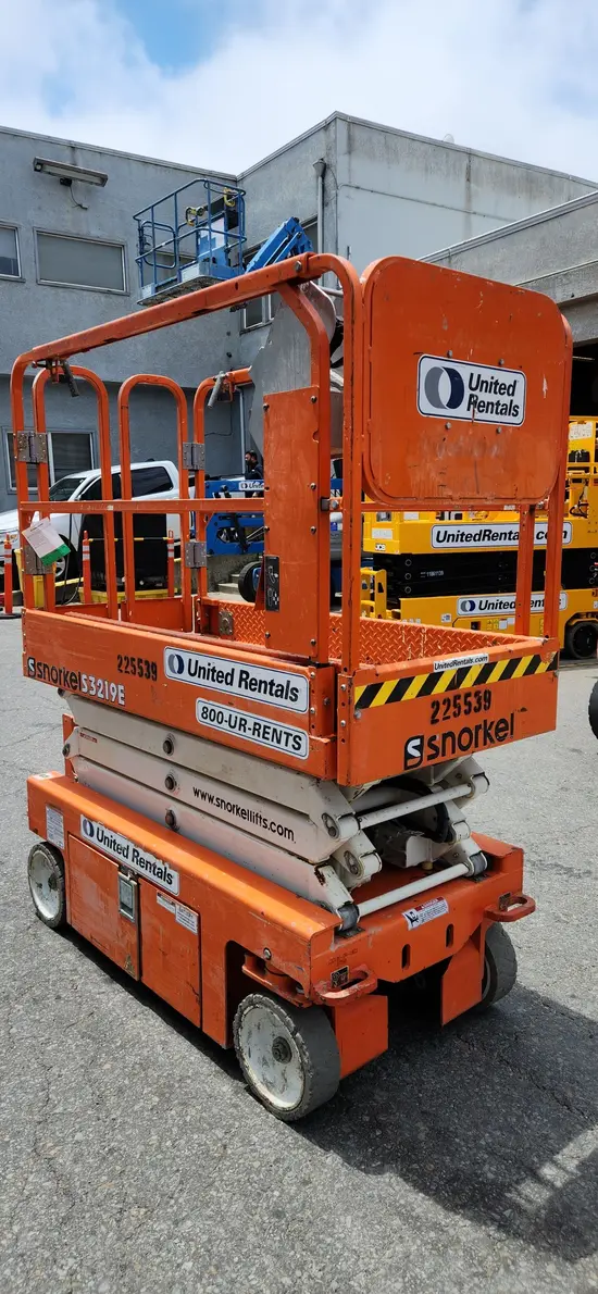 2019 Snorkel S3219E Scissor Lift
