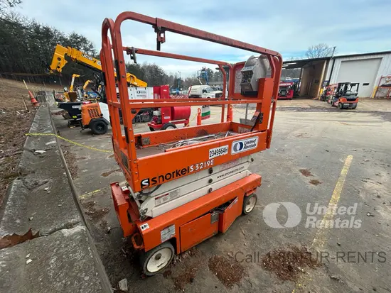 2019 Snorkel S3219E Scissor Lift