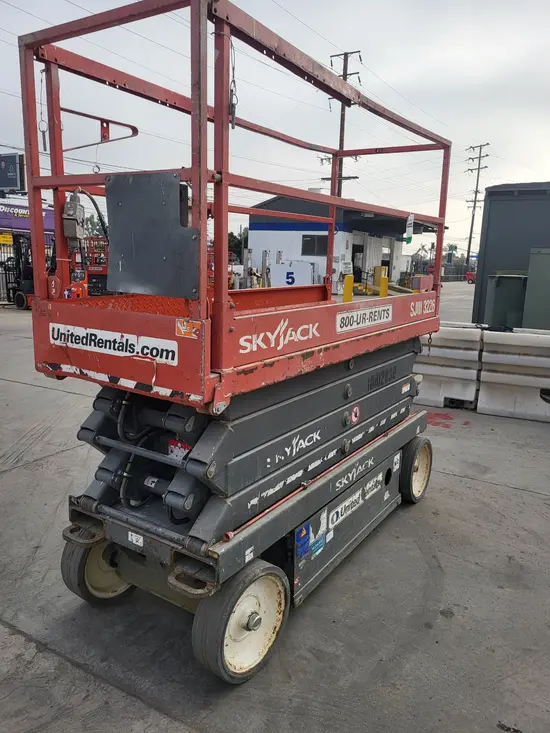 2018 Skyjack SJIII3226 Scissor Lift