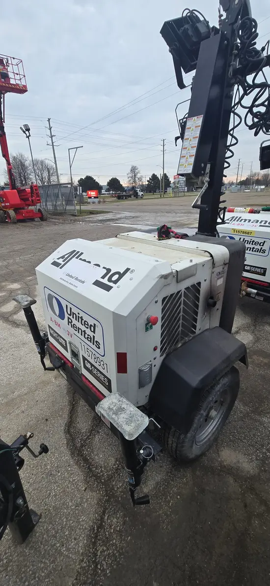 2022 Allmand NLGR LC 3KW Portable Work Light