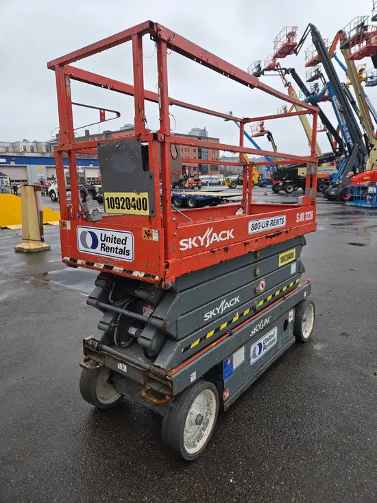 2019 Skyjack SJIII3226 Scissor Lift