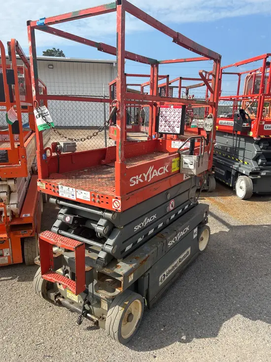 2018 Skyjack SJIII3219 Scissor Lift