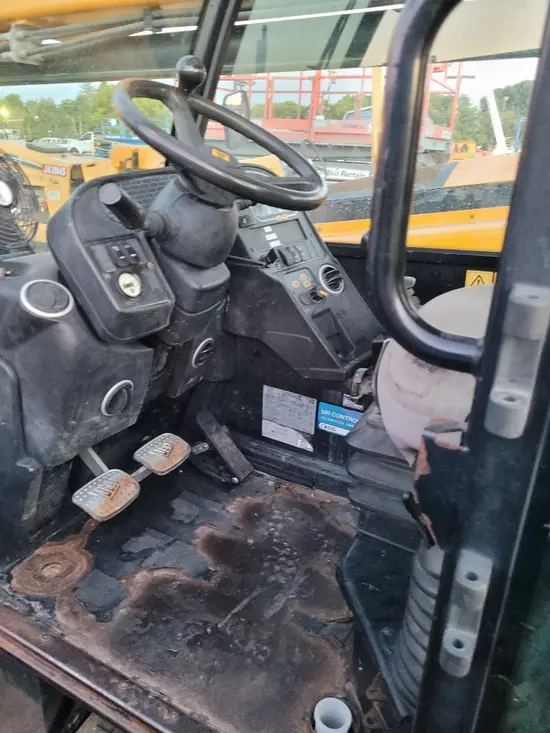 2017 JCB 507-42 Forklift