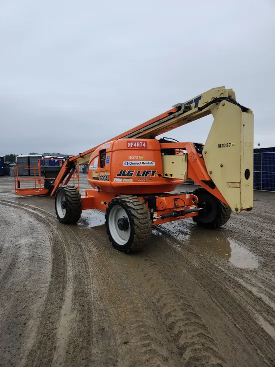 2017 JLG 600AJ Articulating Boom Lift