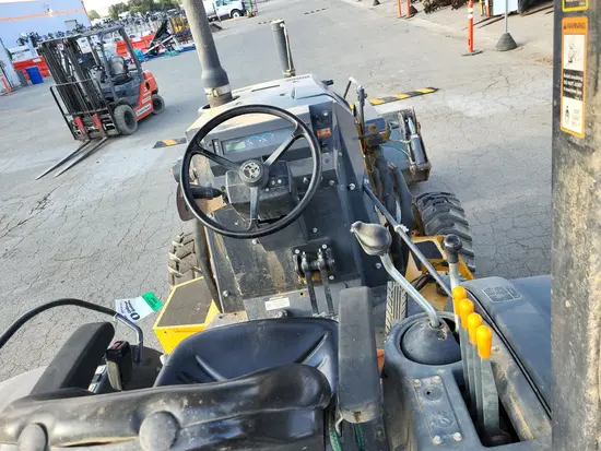 2018 John Deere 210L EP Wheel Loader