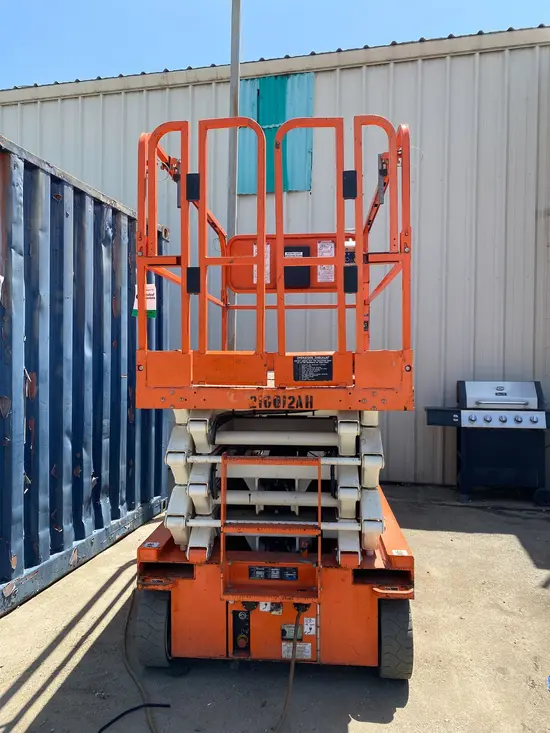 2018 Snorkel S4732E Scissor Lift