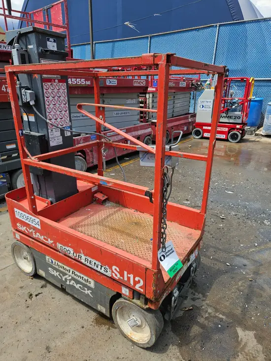 2019 Skyjack SJ12 Self-Propelled One-Person Lift