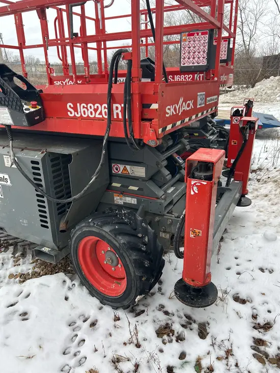 2021 Skyjack SJ6826RT Rough Terrain Scissor Lift