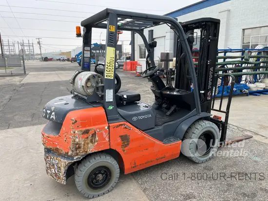 2019 Toyota 8FGU25 Warehouse Forklift