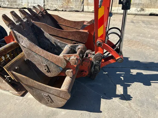bucket