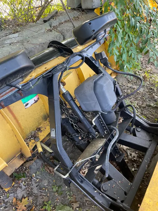 2016 FISHER 9' HD2 Attachment