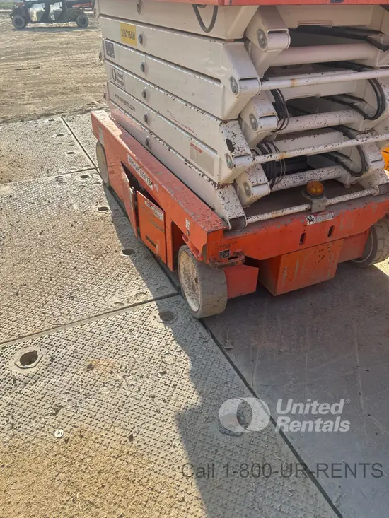 2021 Snorkel S4740E Scissor Lift