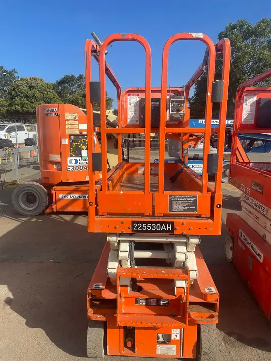 2019 Snorkel S3219E Scissor Lift