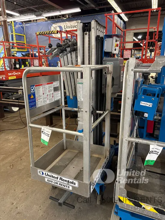 2021 Genie AWP-30SDC Pusharound Lift