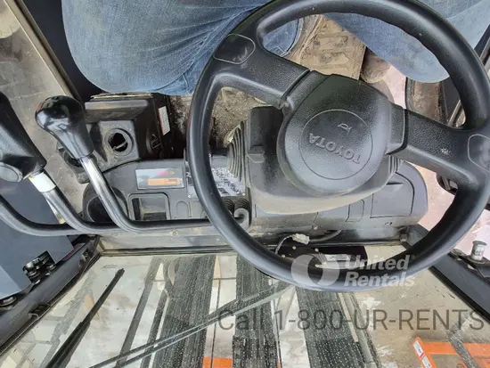 2019 Toyota 8FGU30 Warehouse Forklift