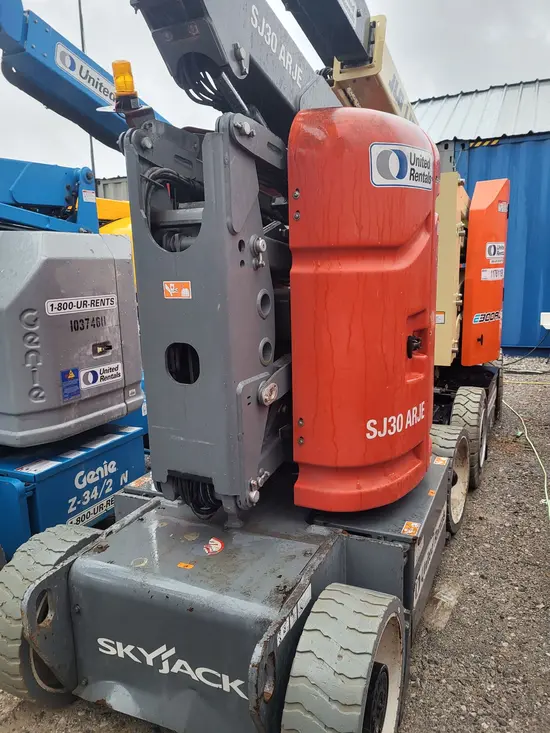 2018 Skyjack SJ30ARJE Articulating Boom Lift