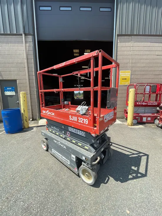 2018 Skyjack SJIII3219 Scissor Lift