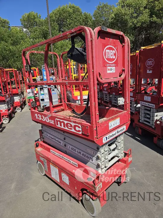 2018 MEC 1330SE Scissor Lift