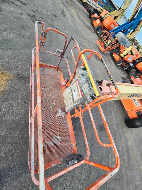 2017 JLG 600S Boom Lift