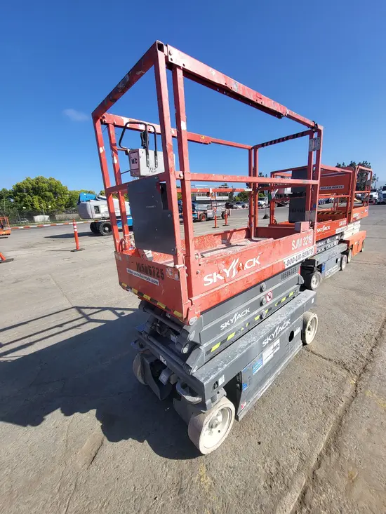 2017 Skyjack SJIII3219 Scissor Lift
