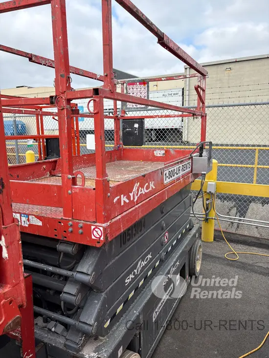 2016 Skyjack SJIII4632 Scissor Lift