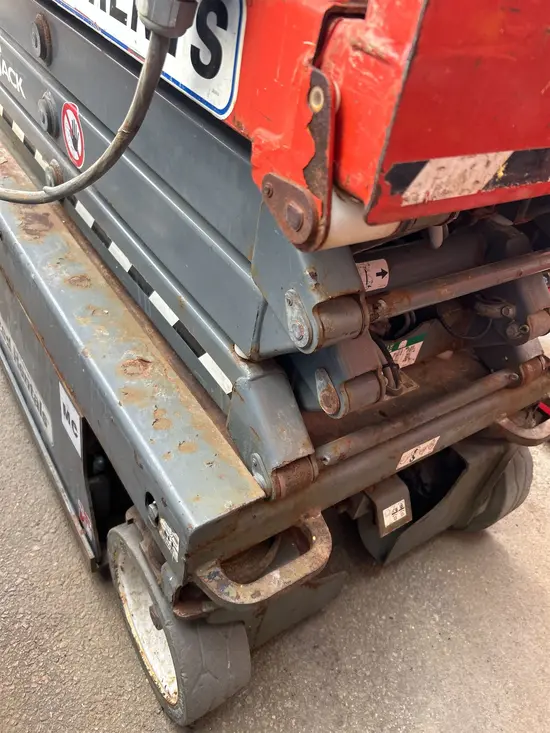 2018 Skyjack SJIII3219 Scissor Lift