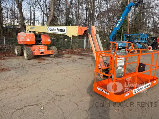 2019 JLG 860SJ Boom Lift