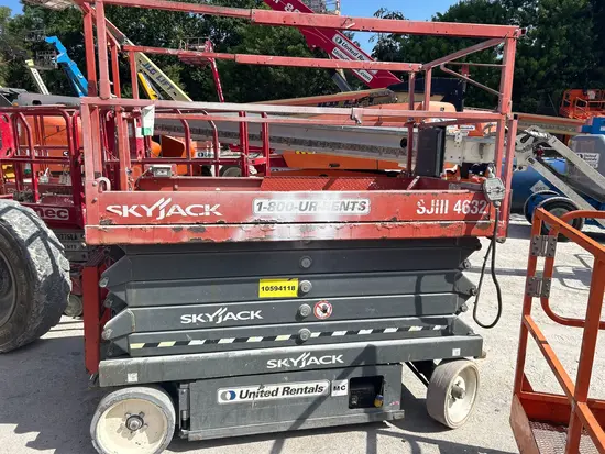 2017 Skyjack SJIII4632 Scissor Lift