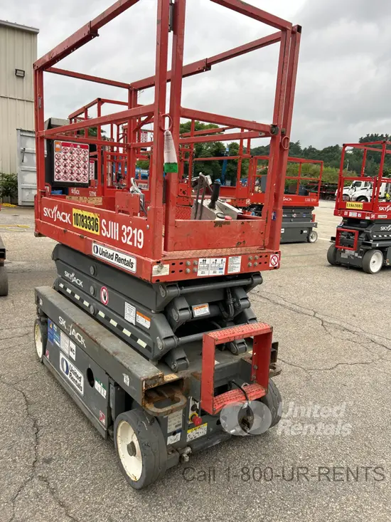 2018 Skyjack SJIII3219 Scissor Lift