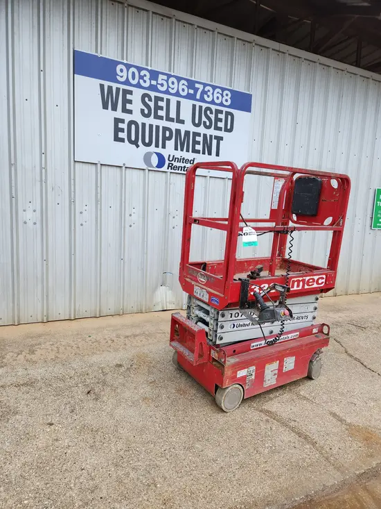 2018 MEC 1330SE Scissor Lift