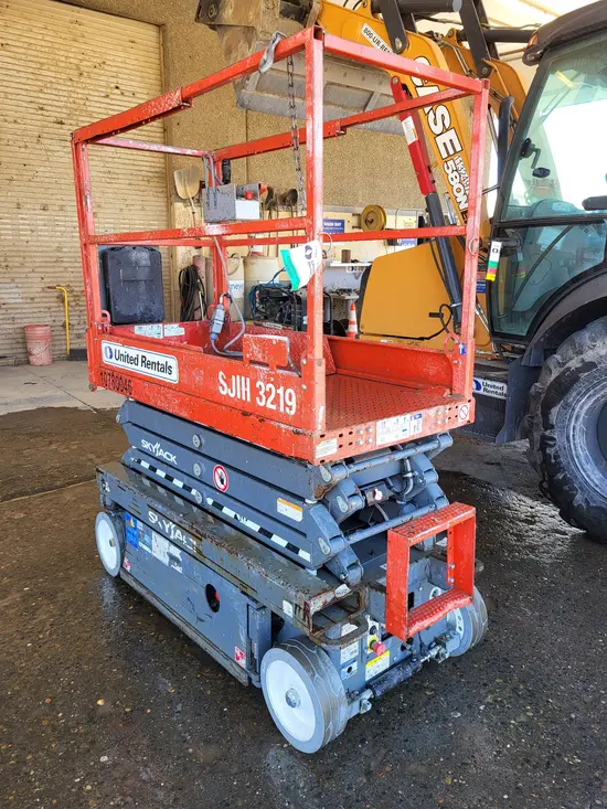 2018 Skyjack SJIII3219 Scissor Lift